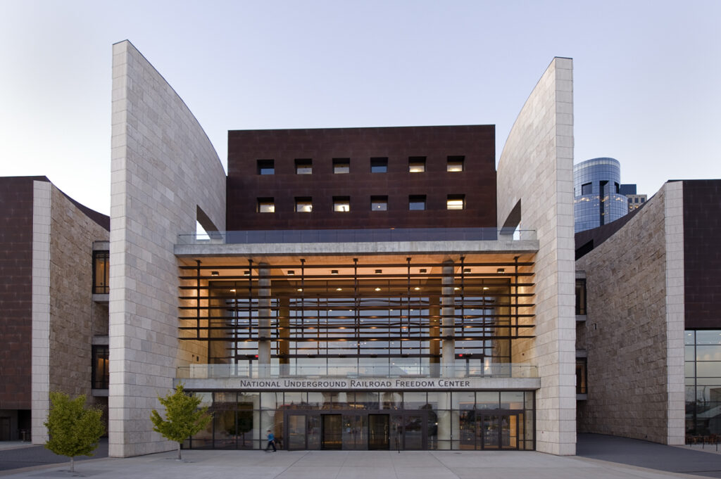 national underground railroad freedom center building