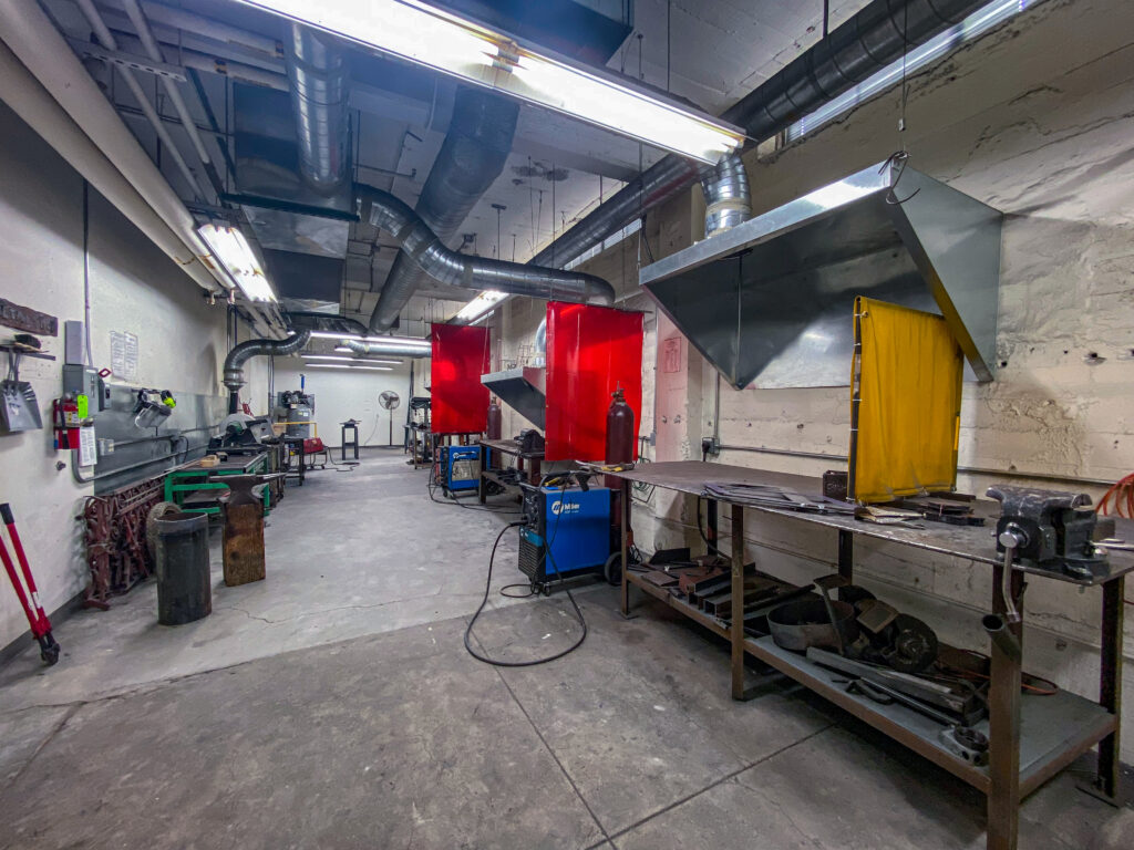 welding room