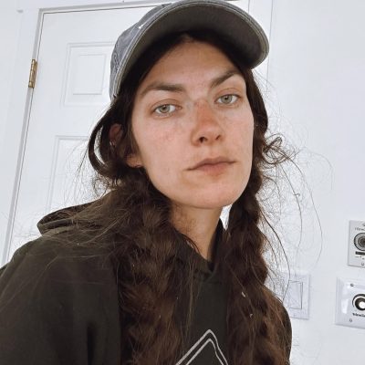 dirt faced selfie Meghann Sommer